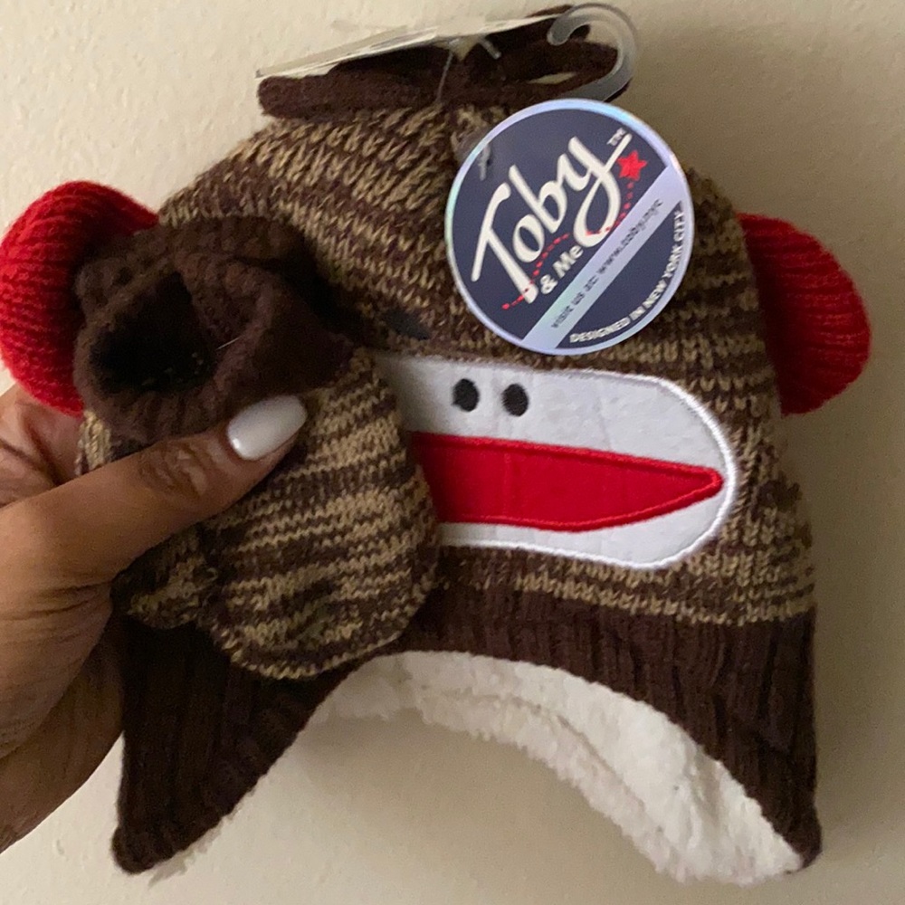 Monkey hat and mitten set